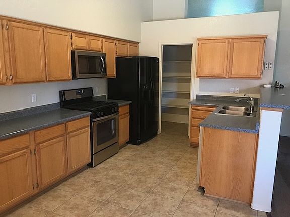 2nd image of 6243 E 42nd Ln