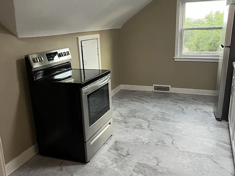 2705 Asbury Rd #5 — Photo 7