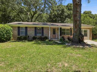 6630 Helms Rd, Pensacola, FL 32526