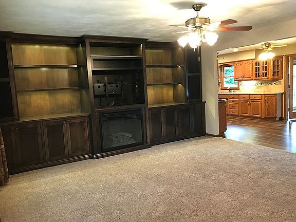 2nd image of 203 S Cornel Ave