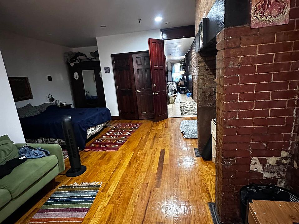 1st image of 40 W 120th St #415