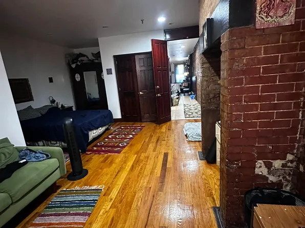 40 West 120th Street image 1 of 13