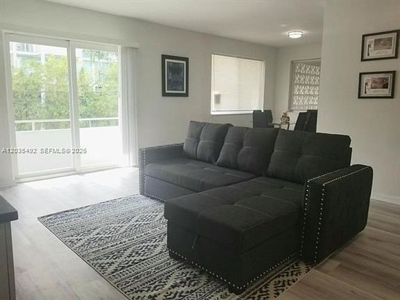 3rd image of 1601 Bay Rd APT 7