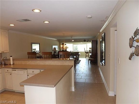2nd image of 4309 Mariner Way APT 403