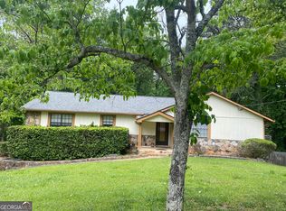 409 Ovara Ct, Stone Mountain, GA 30088