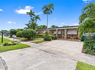 11610 SW 142nd St, Miami, FL 33176