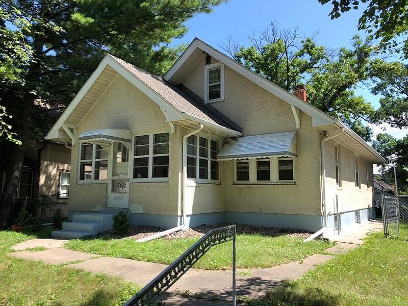 1st image of 2634 Upton Ave N
