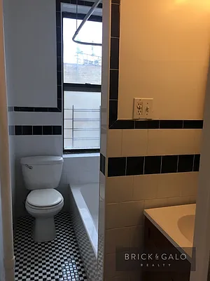 Rented by BRICK & GALO REALTY CORP | media 8