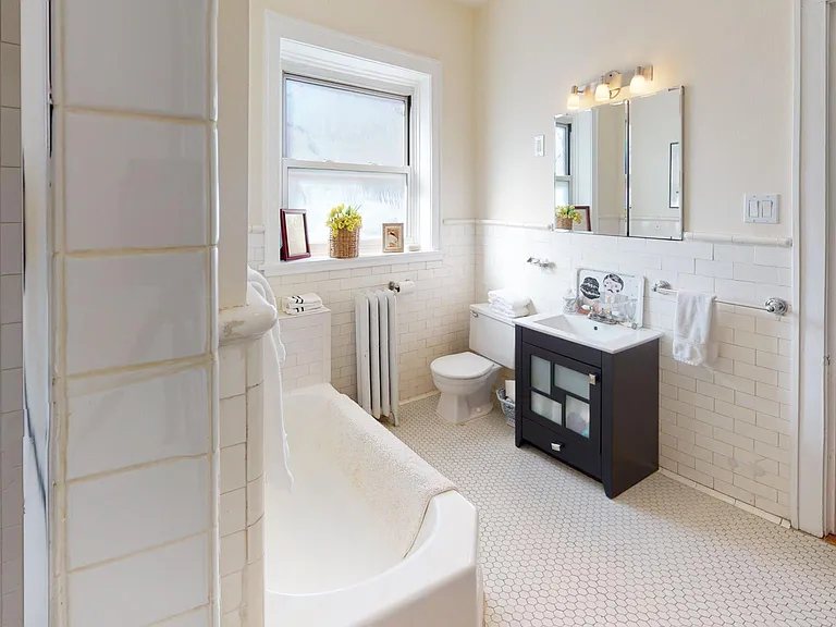 1133 W North Shore Ave #2 — Photo 21