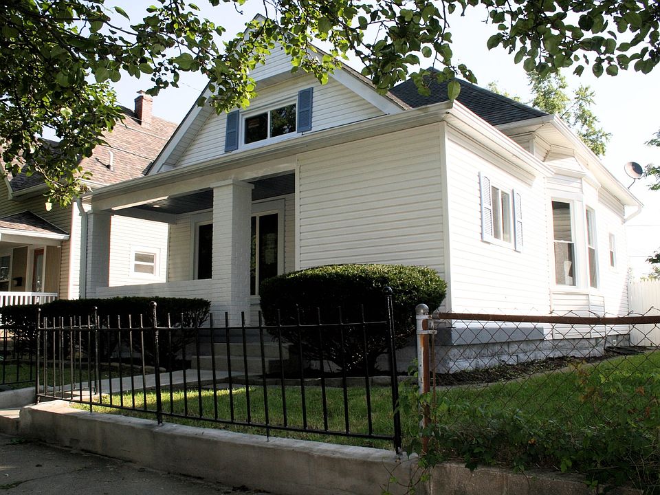 1st image of 901 Villa Ave