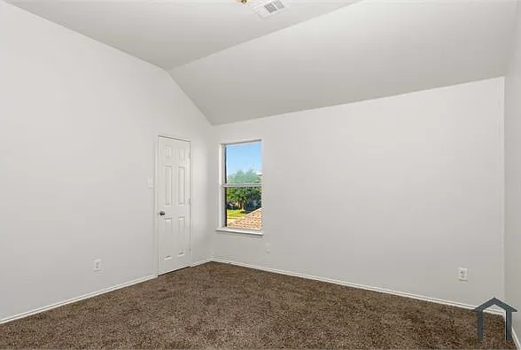 9679 Briardale Dr — Photo 20