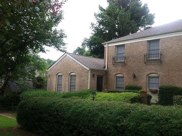 Front of duplex