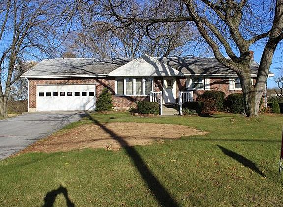 2nd image of 4451 Spruce St