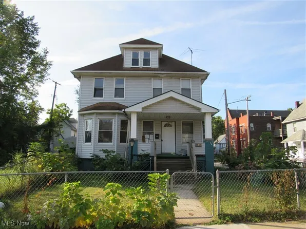 10202 North Blvd, Cleveland, OH 44108