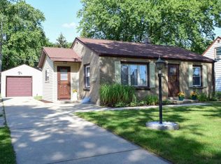 3929 S 56th St, Milwaukee, WI 53220