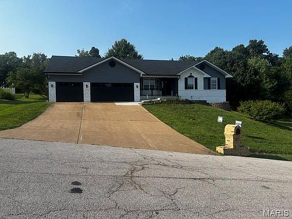 2nd image of 6017 Kassel Ct