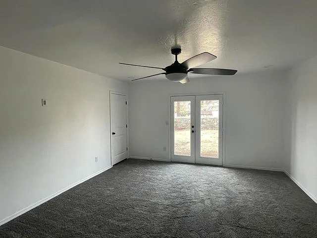 4213 Hampshire Ln — Photo 5