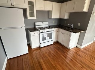 21-23 West St #2E, New Britain, CT 06051