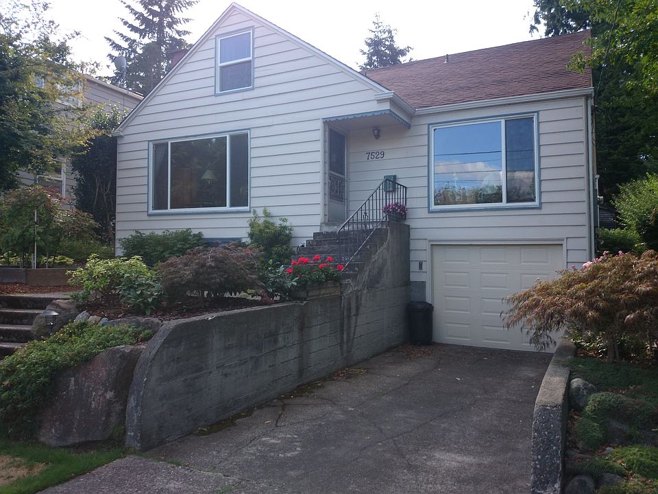 2nd image of 7529 34th Ave NE