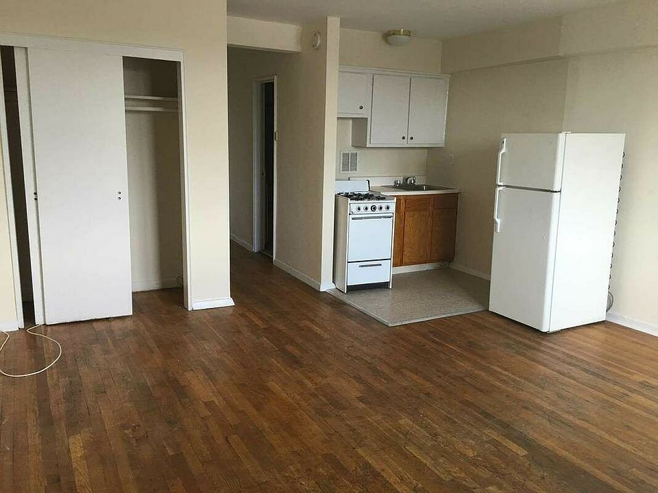 1st image of 8620 Elmhurst Ave