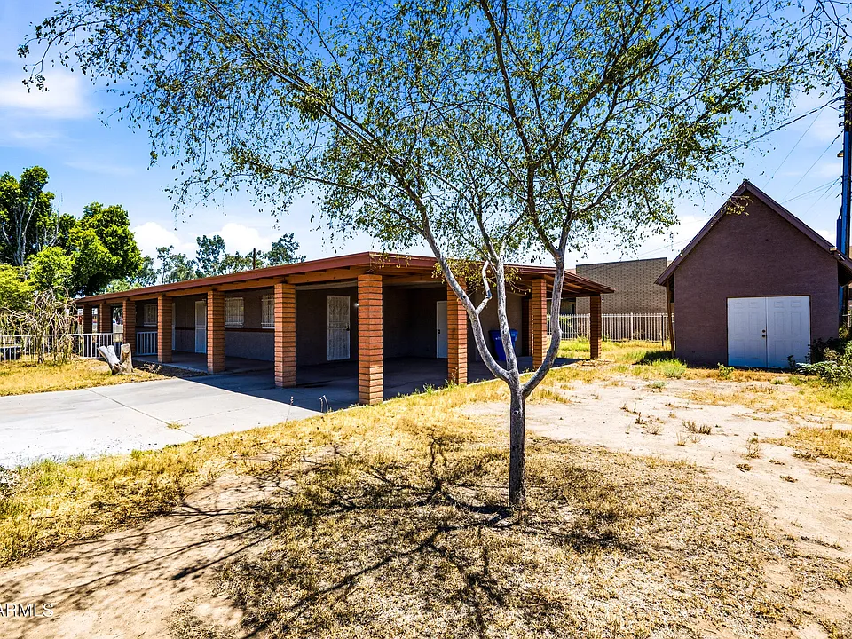3905 W Almeria Rd #2