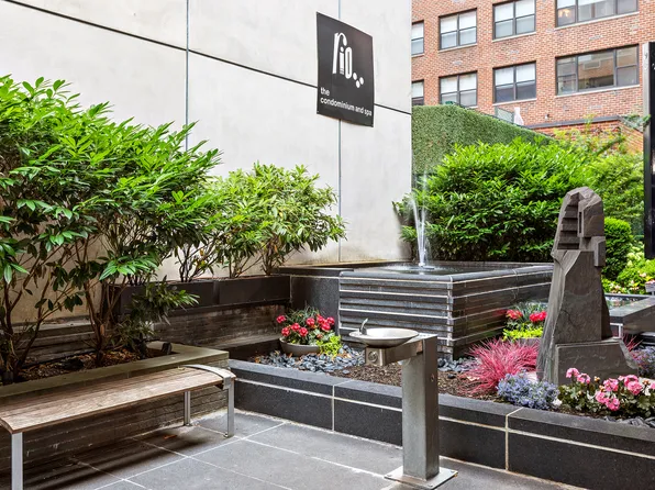 304 East 65th Street image 10 of 13