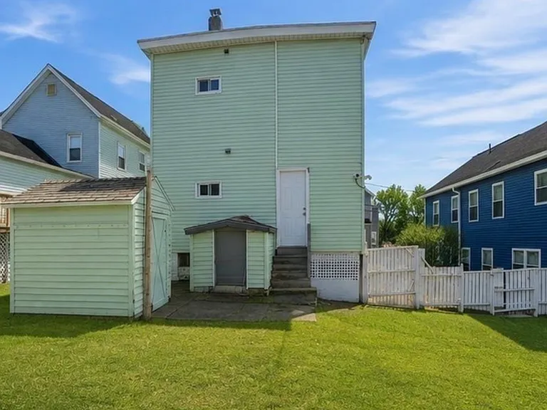 28 Warnock St #2 — Photo 10