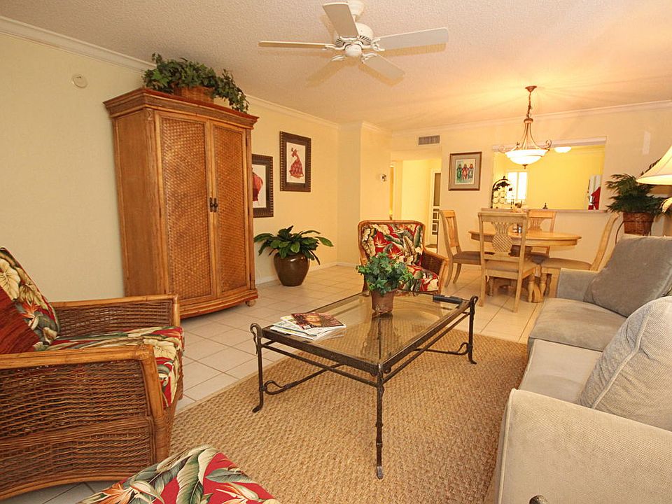 1st image of 85 Pelican Pointe Dr #103