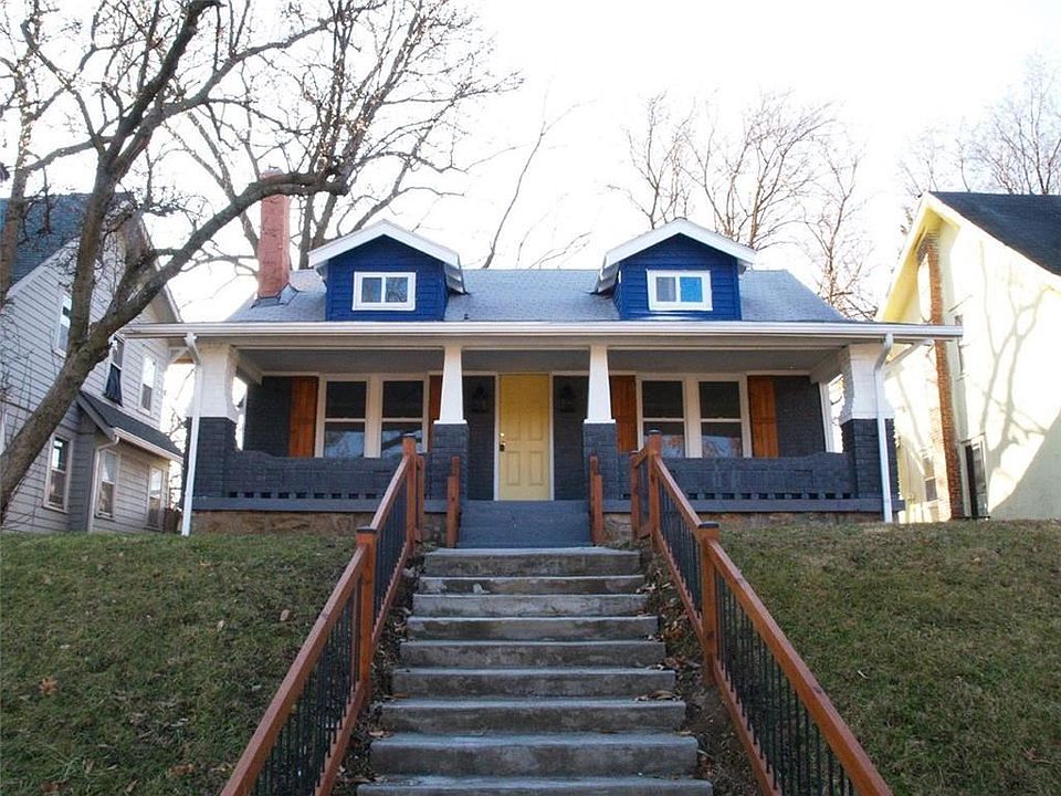 1st image of 2207 E Meyer Blvd