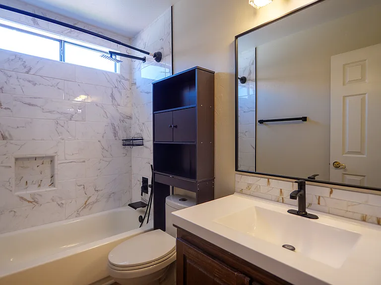 4926 N Sabino Gulch Ct — Photo 17