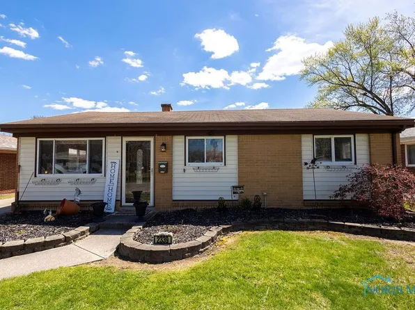2339 Brookridge Dr, Toledo, OH 43613