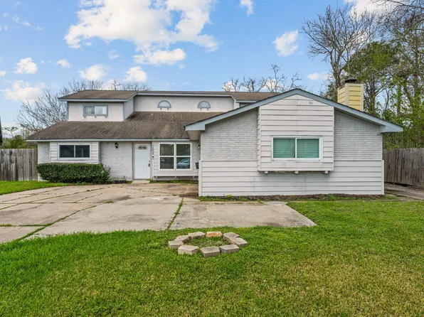 7506 Nightingale Cir, Texas City, TX 77591