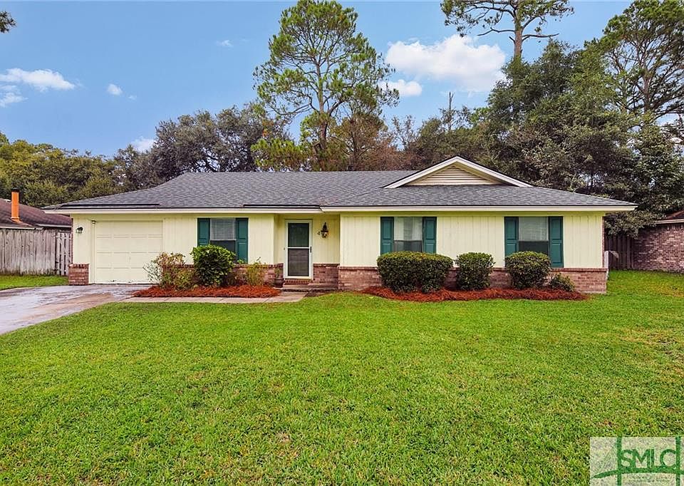 1st image of 4 Cypress Glen Ln