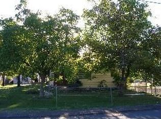 805 N 34th Ave, Yakima, WA 98902