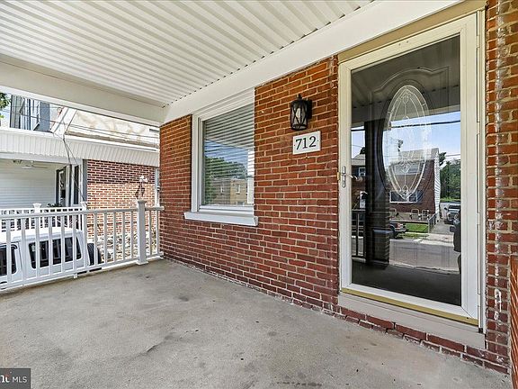 3rd image of 712 Pusey Ave