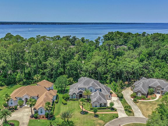 2nd image of 309 Summerset Dr