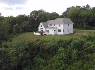 8 Drummers Trl, Old Saybrook, CT 06475