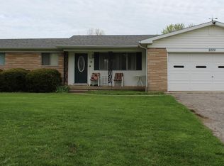 2829 E State Road 54 Rd, Bloomfield, IN 47424