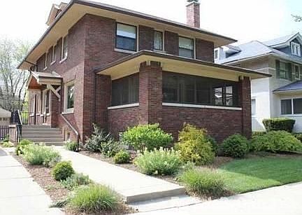 1st image of 839 N East Ave