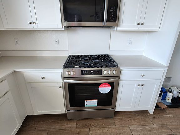 2nd image of 4465 N Phoenix Ave
