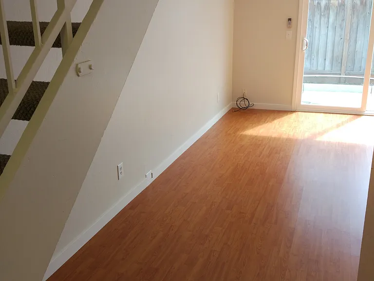 Campbell Square Apartments — Photo 19