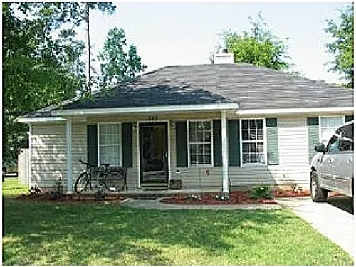 743 Palm Dr Photo 1