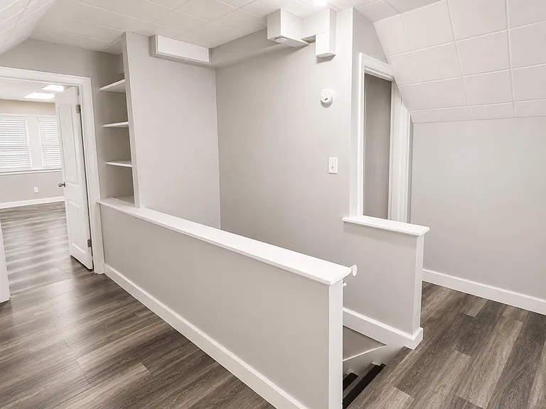 9327 NE Glisan St #1 — Photo 18