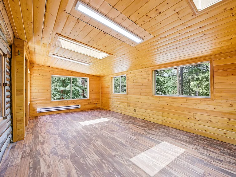 2299 S Beaver Creek Rd — Photo 11
