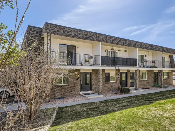 11435 W 17th Place, Lakewood, CO 80215