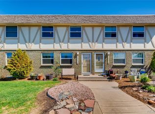 5024 E Hinsdale Pl, Centennial, CO 80122