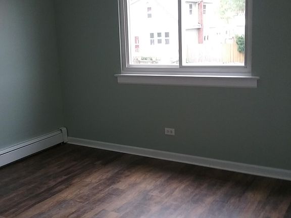 3rd image of 2005 Broadway St APT 1N