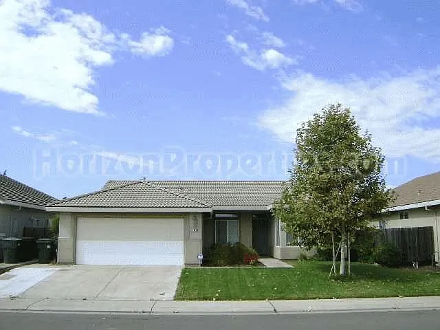 7925 Quaker Ridge Way photo 1