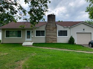 2623 Dresden Rd, Zanesville, OH 43701