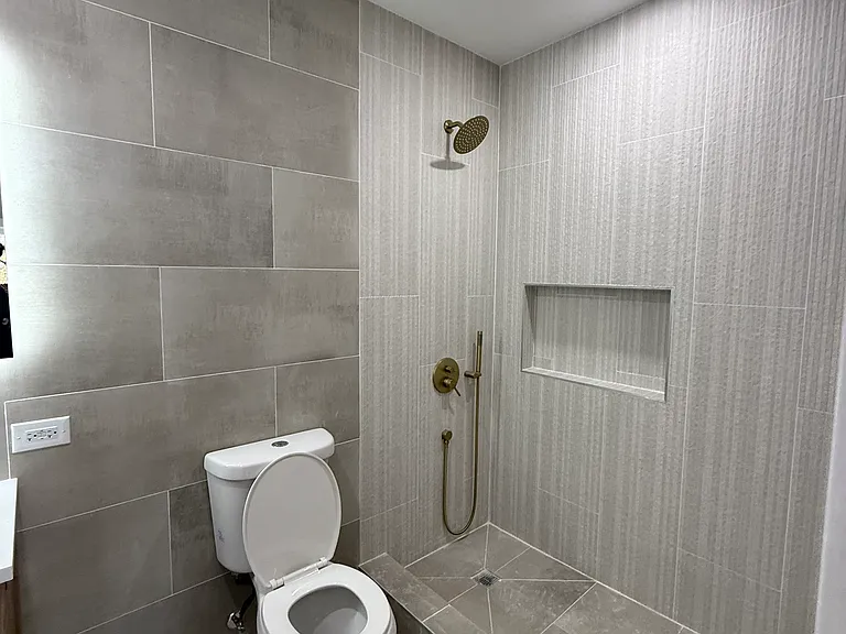 2817 Palisade Ave #2 — Photo 6